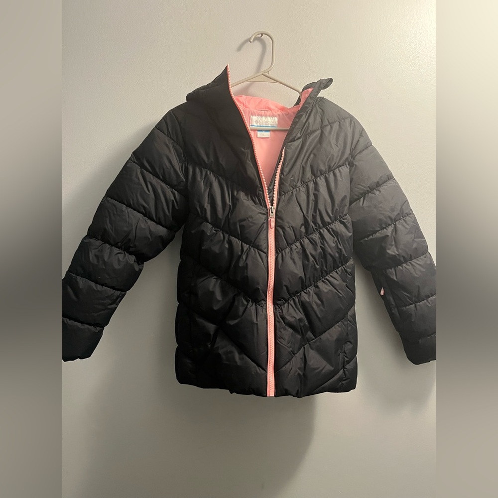 Columbia Size L girls; like new; no defects; worn maybe twice; smoke free home